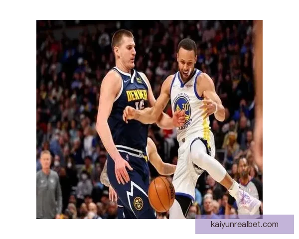 勇士迎战掘金前瞻小库里复出后场助力约基奇穆雷誓为复仇